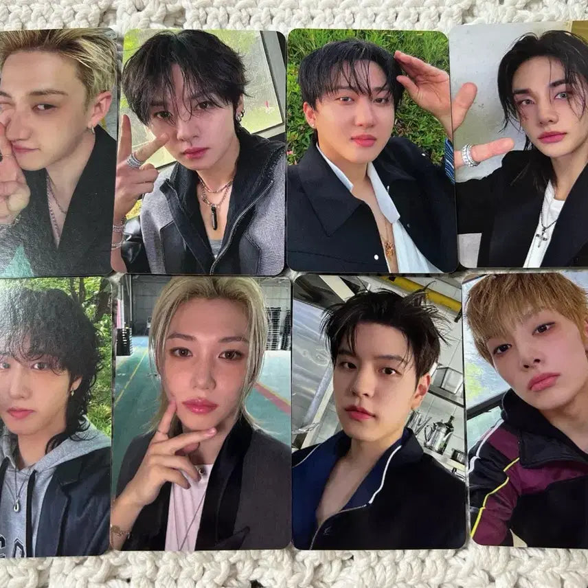 [BUNJANG] Stray Kids DISSTH&amp;THAT Starriver Photocard Bundle Set / 스트레이키즈 디스앤댓 this&amp;that 스타리버 포토카드 8장 일괄