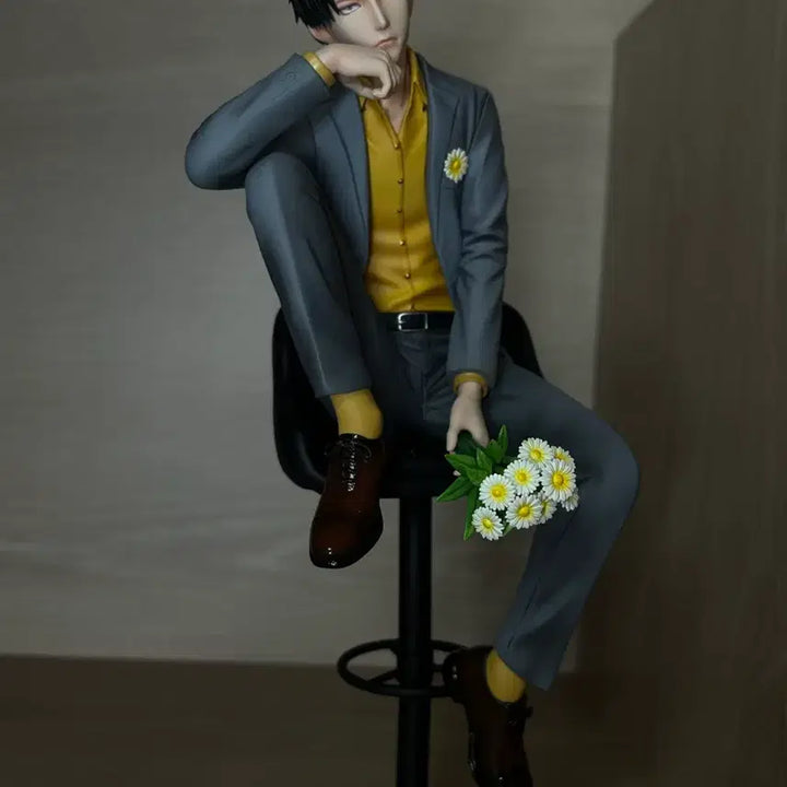 [BUNJANG] Attack on Titan Levi Ackerman Resin Figure / AX 리바이 아커만 진격의 거인 레진피규어