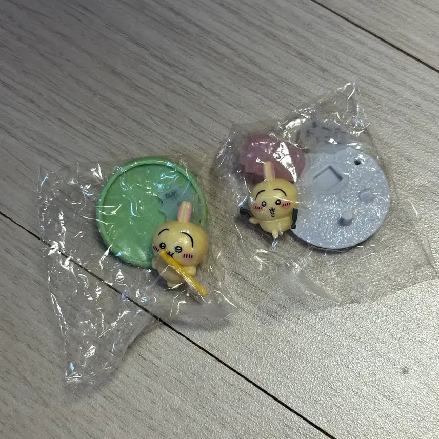 [BUNJANG] Cheekawaii Usagi Choco Egg Choco Surf Mini Figure / 치이카와 우사기 초코에그 초코서프 미니 피규어