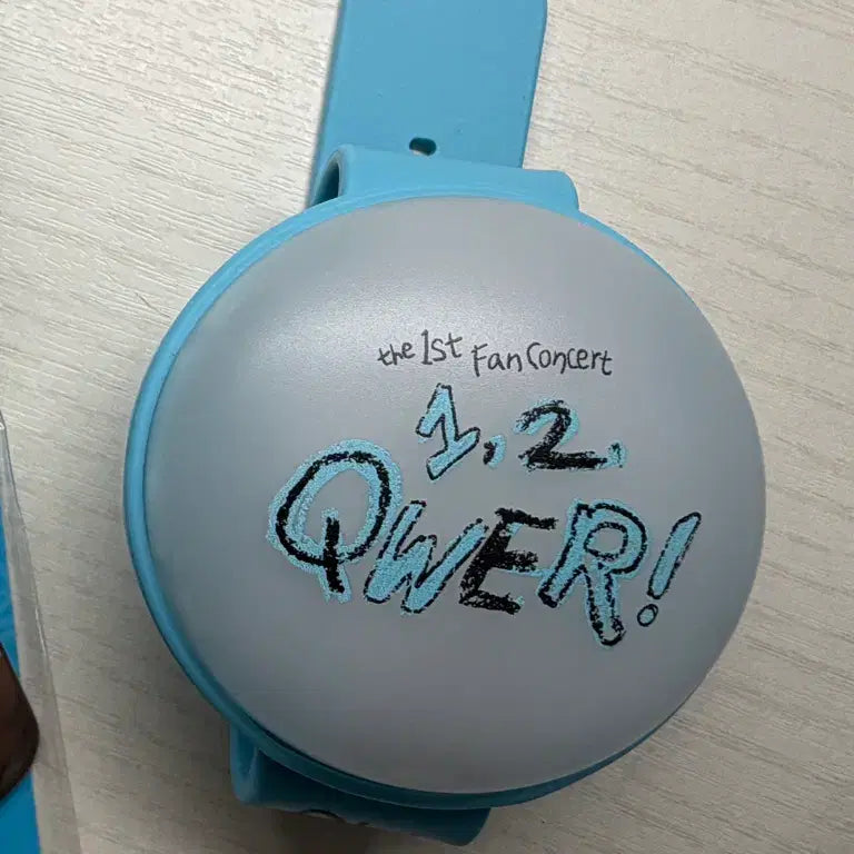 [BUNJANG] QWER Lightstick, Support Bracelet / QWER 응원봉 응원팔찌