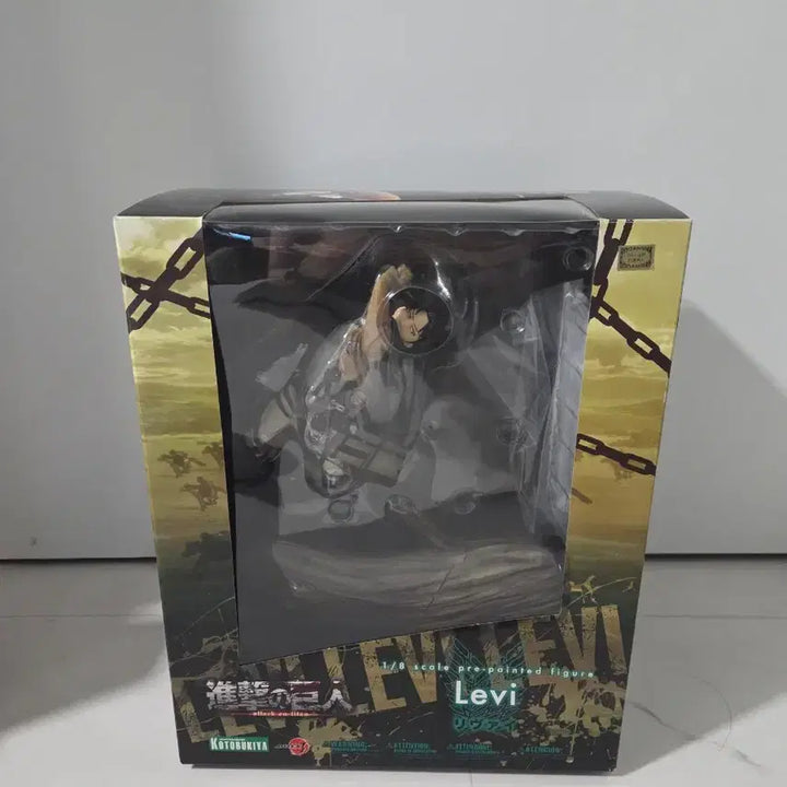 [BUNJANG] Kotobukiya Attack on Titan Levi 1/8 Scale Figure / 코토부키야 진격의 거인 리바이 1/8 스케일 피규어