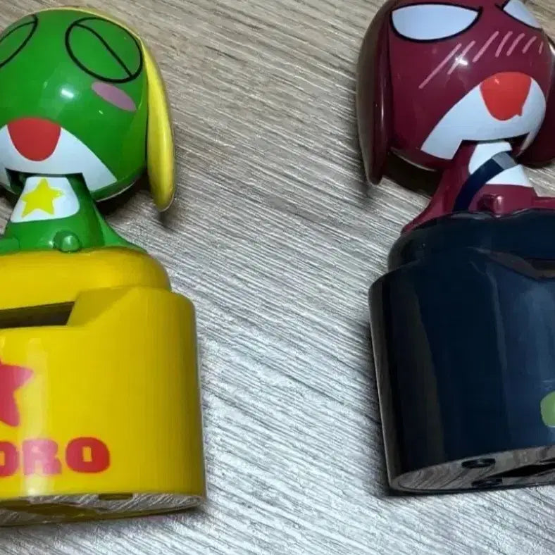 [BUNJANG] Keroro Soldier Keroro Wobbly Doll Solar Powered Figure / 개구리 중사 케로로 흔들인형 태양열 솔라 피규어