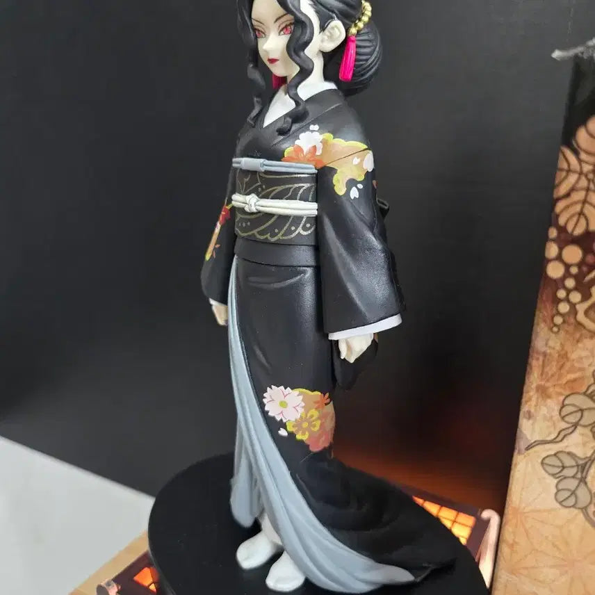 [BUNJANG] Demon Slayer Muzan Kibutsuji Figure / 귀멸의 칼날 유대의장 여자 무잔 피규어 피규어 귀칼