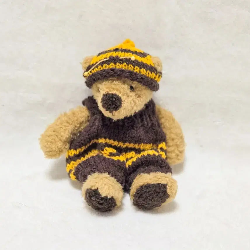 [BUNJANG] Vintage Sun Arrow Leather Tag Bear Plush Set / 고전 선애로우 썬애로우 가죽택 곰인형 곰돌이 꿀벌곰 뜨개옷 정품 세트