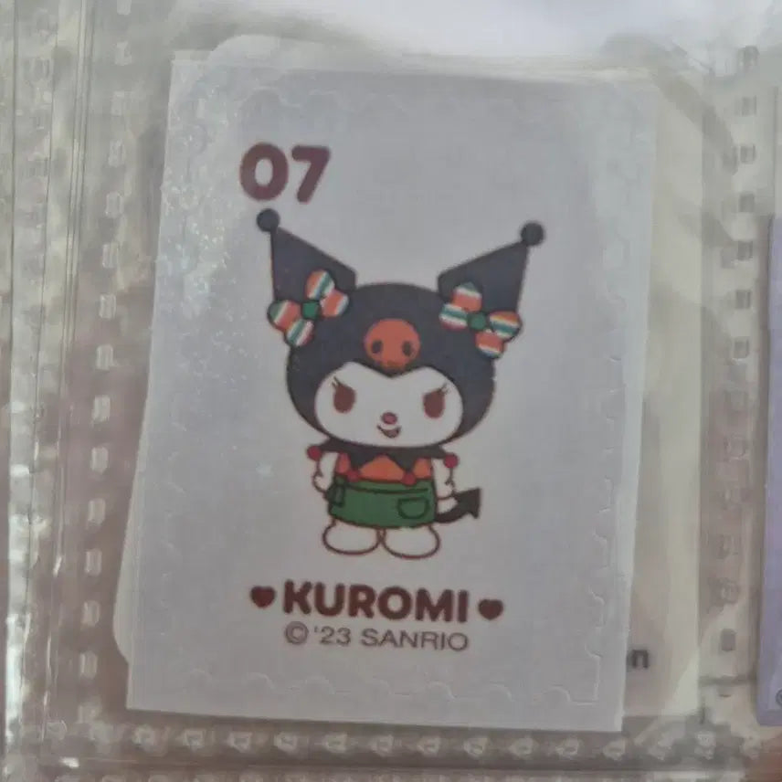 [BUNJANG] Sanrio Kuromi Tti-bbu-seal / 세븐일레븐x산리오 쿠로미 띠부씰