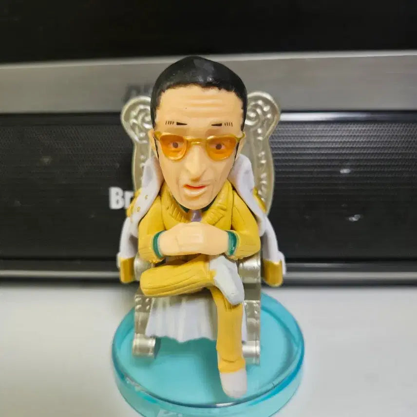 [BUNJANG] One Piece Kizaru Mini Figure / 원피스 미니 피규어 키자루 팝니다