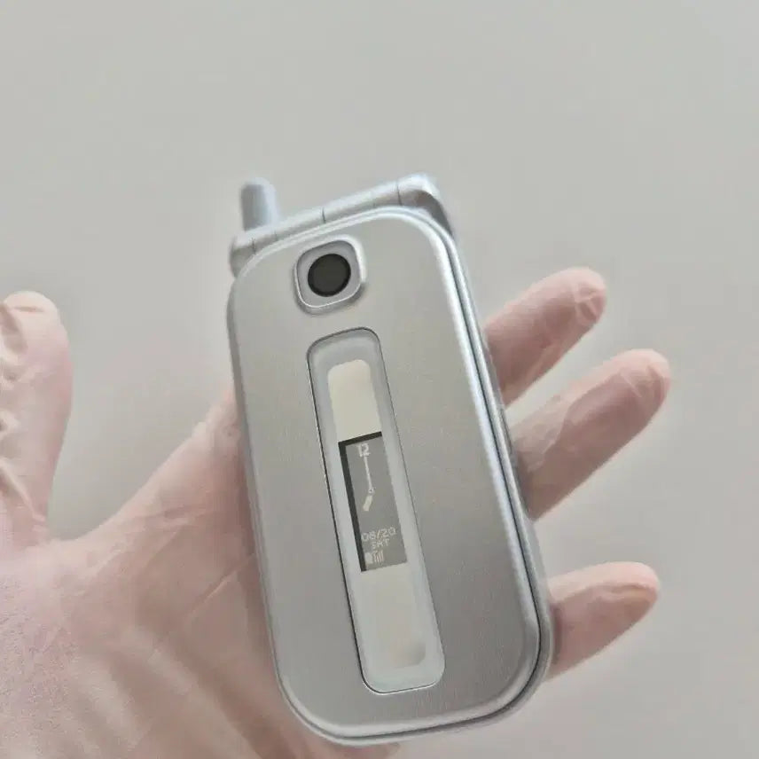[BUNJANG] Docomo FOMA Mock-up Phone Y2K Silver / 실버 목업폰 일본 고전 y2k 도코모 일본 핸드폰 모형폰 목업폰
