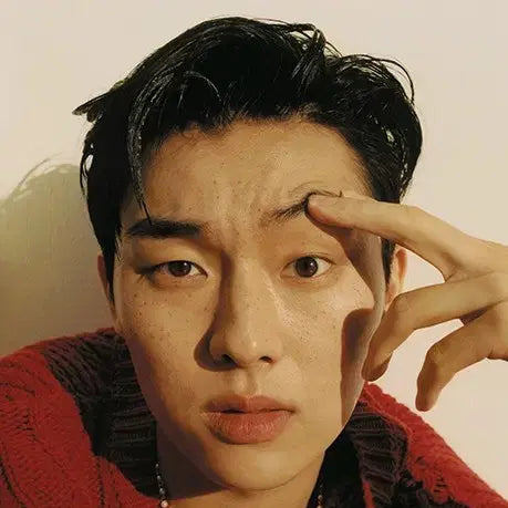[BUNJANG] Cosmopolitan Magazine featuring Choi Hyun-wook / (마지막 한권, 새상품)<맨 끝줄 소년>이 강,<약한 영웅> 수호 역 배우 최현욱님의 화보와 인터뷰가 실린 코스모폴리탄 잡지양도