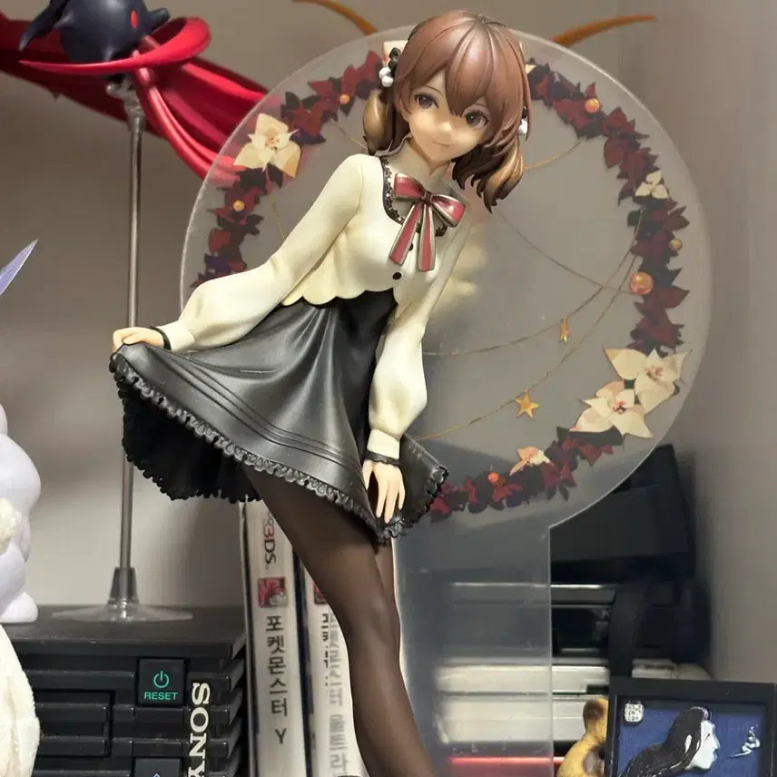 [BUNJANG] Reverse Studio Desktop Girls Series Winter RINGO 1/8 Scale Figure / 리버스 스튜디오 탁상소녀 시리즈 겨울 링고 1/8 피규어
