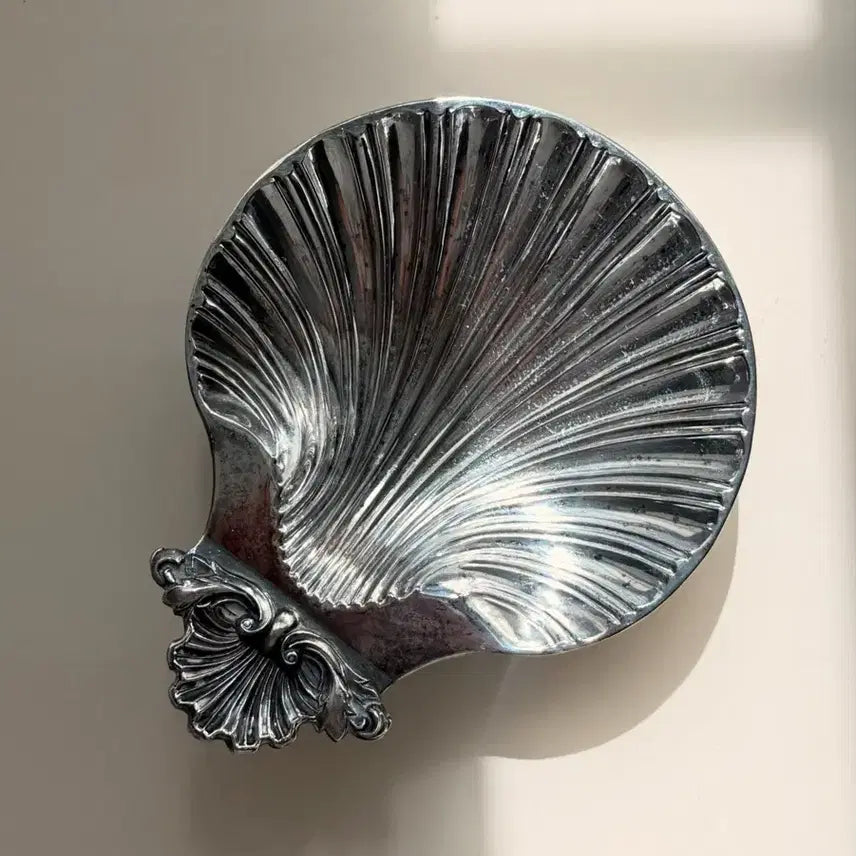[BUNJANG] Vintage Silver-Plated Shell Dish Object / 영국 빈티지 실버플레이티드 쉘 디쉬 오브제