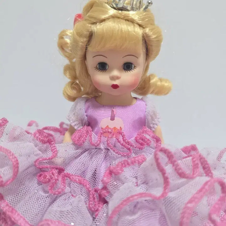 [BUNJANG] Madame Alexander Cupcake Wishes Doll / 마담알렉산더 인형 컵케이크 위시