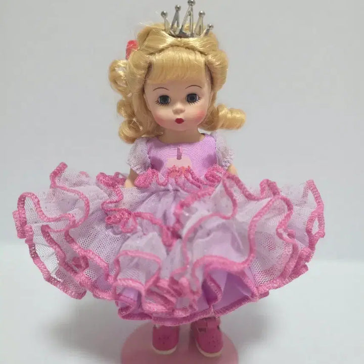[BUNJANG] Madame Alexander Cupcake Wishes Doll / 마담알렉산더 인형 컵케이크 위시
