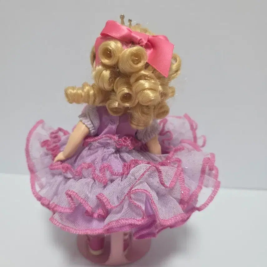 [BUNJANG] Madame Alexander Cupcake Wishes Doll / 마담알렉산더 인형 컵케이크 위시