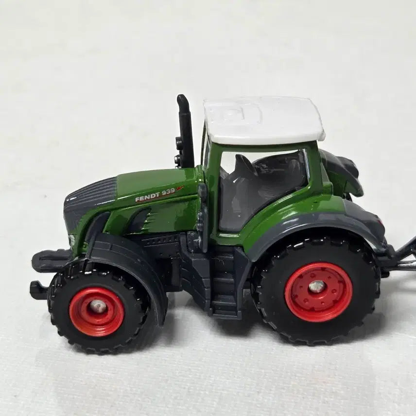 [BUNJANG] Majorette Tractor Die-cast Miniature Car / 마조렛 트랙터 다이캐스트 미니카 카페 소품 인테리어