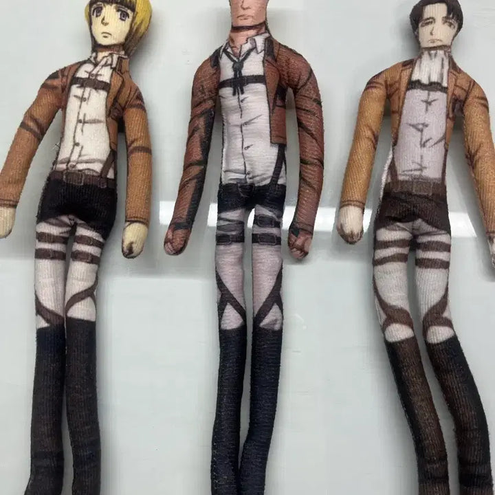[BUNJANG] Attack on Titan Wire Art Doll Set / 진격의거인 철사 인형
