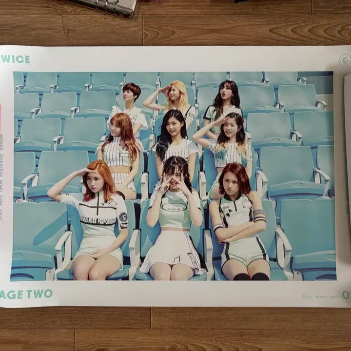 [BUNJANG] Twice Page Two Album + Poster / 트와이스 PAGE TWO 앨범 + 포스터