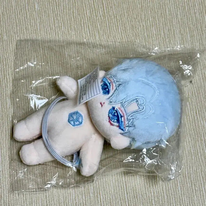 [BUNJANG] Unsealed 10cm Doll - Jin (Unbranded) / 무속성 솜인형 10cm 이진 미개봉
