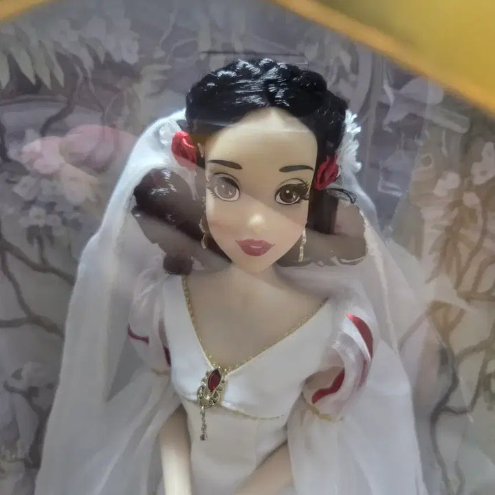 [BUNJANG] Disney 85th Anniversary Limited Edition Snow White Doll / 디즈니 85주년 한정판 백설공주 인형 리밋돌