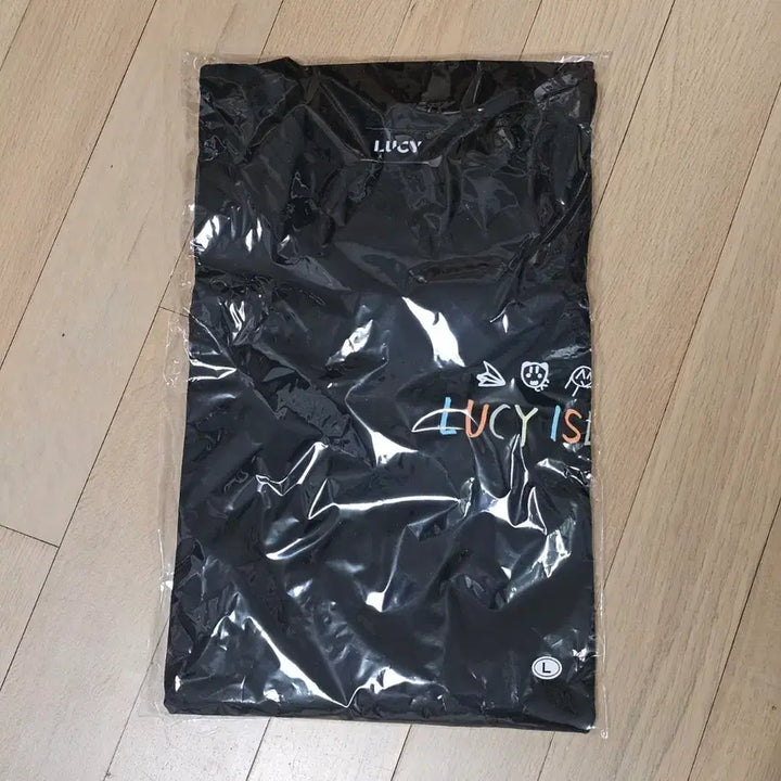 [BUNJANG] Lucy Yokohama T-Shirt / 루시 요코하마 굿즈 티셔츠 L팔아요!
