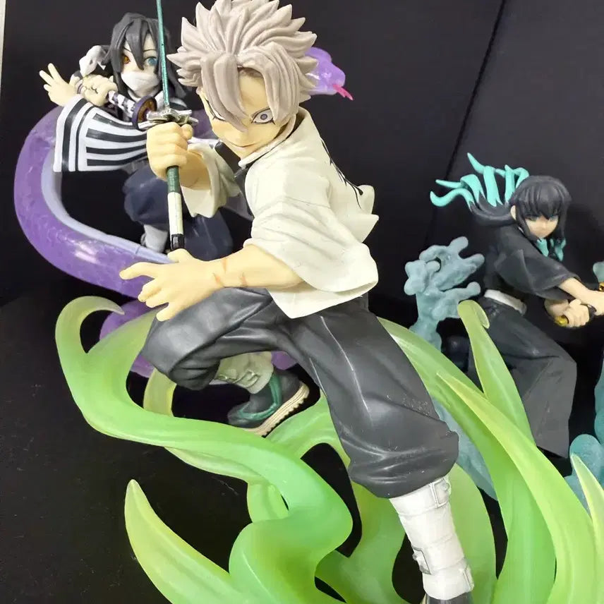 [BUNJANG] Demon Slayer Sanemi, Iguro, Muichiro Figure Bundle / 귀멸의 칼날 사네미 이구로 무이치로 피규어 일괄