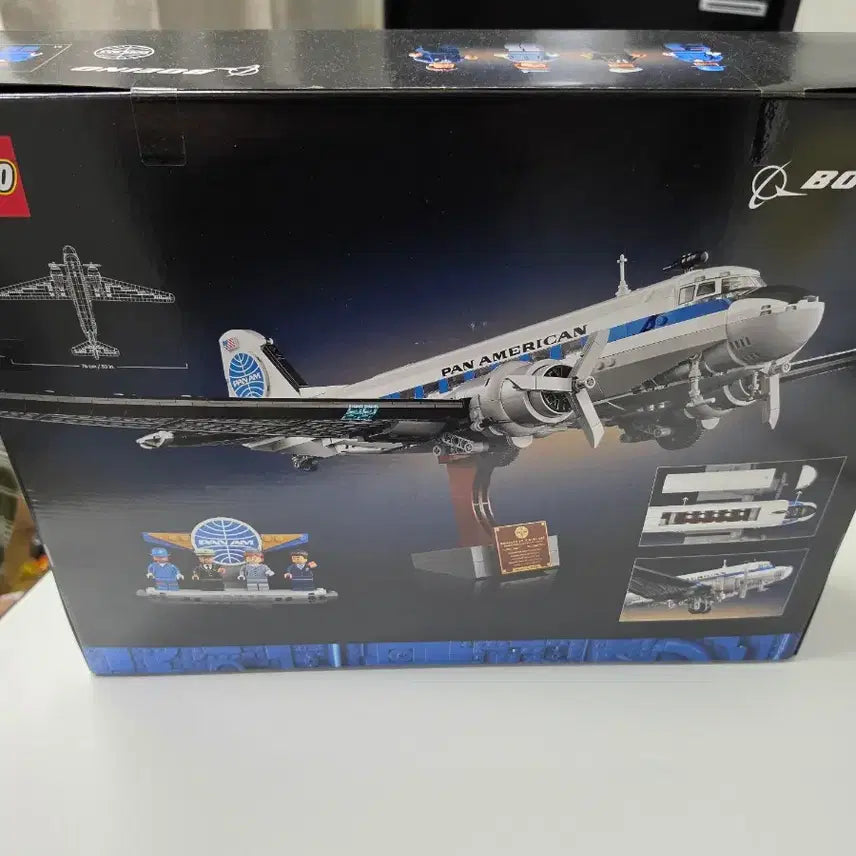 [BUNJANG] LEGO Icons Douglas DC-3 PAN AM 10318 Airplane / (미개봉) 레고 Douglas DC-3 PAN AM 팬암 여객기 11378 (비행기 레고)