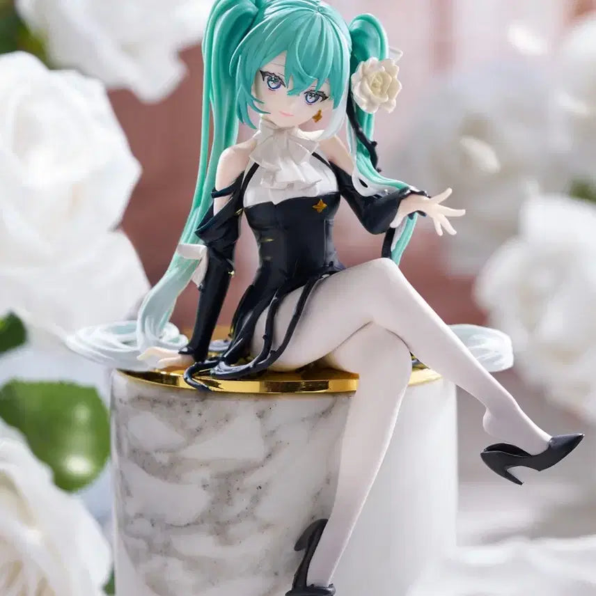 [BUNJANG] Hatsune Miku White Rose Figure / 현물,당일접수) 택포 3 화이트 로즈 하츠네 미쿠 피규어