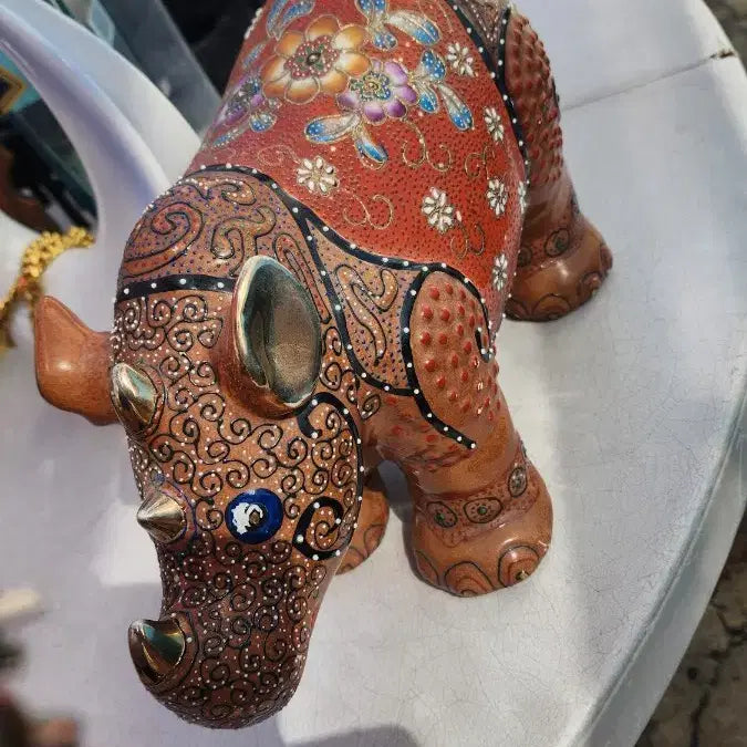 [BUNJANG] Kutani Ware Water Buffalo Ceramic Figurine / 일본쿠다니야끼 물소 도자기