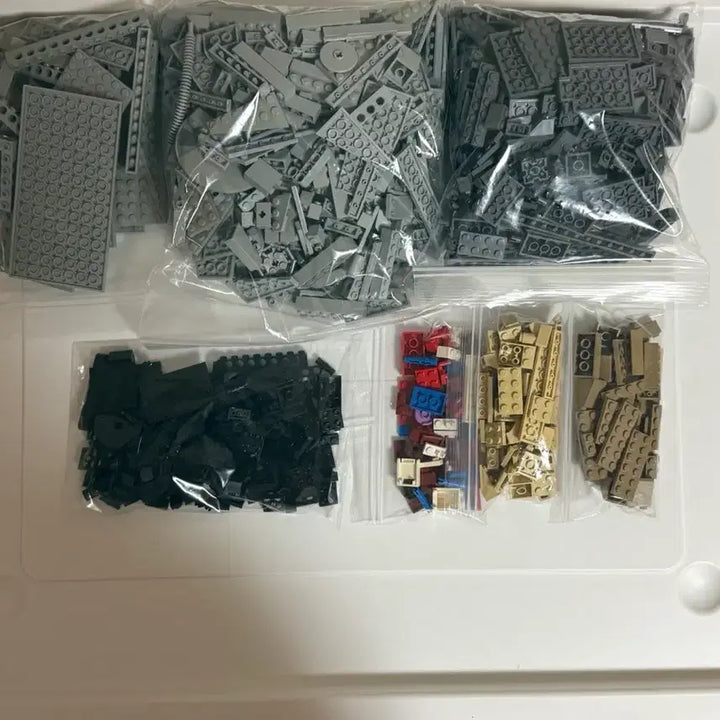 [BUNJANG] LEGO Star Wars 75105 Millennium Falcon (Used) / 레고 스타워즈 75105 중고 판매합니다.