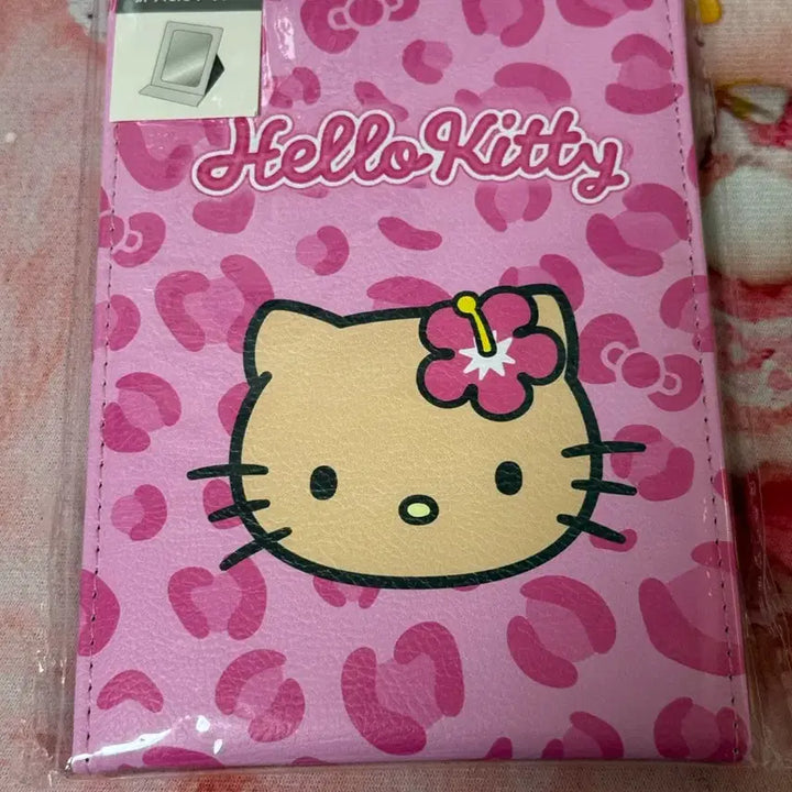 [BUNJANG] Hello Kitty Leopard Print Double-Sided Standing Mirror / (정품) 헬로키티 호피 양면 스탠드 거울