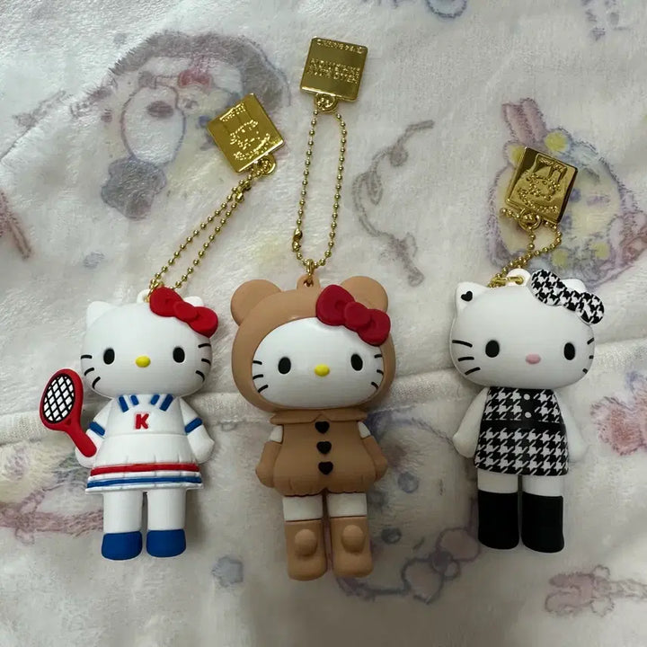 [BUNJANG] Hello Kitty 50th Anniversary Exhibition Figure Set / 헬로키티 50주년 기념 전시회 피규어 세트