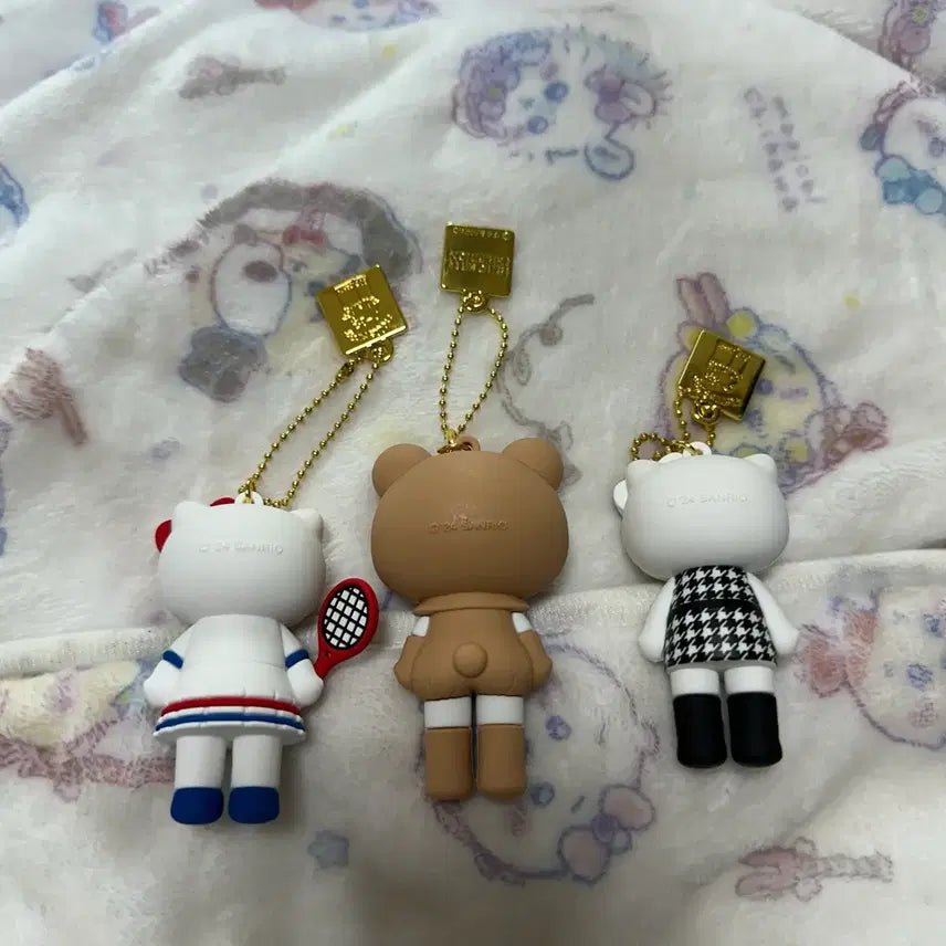 [BUNJANG] Hello Kitty 50th Anniversary Exhibition Figure Set / 헬로키티 50주년 기념 전시회 피규어 세트