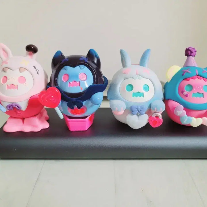 [BUNJANG] Shinwoo Artist Ghost Bear Art Toy Figure 4 Types Bundle Set / 신우작가 고스트베어 아트토이 피규어 4종 일괄판매