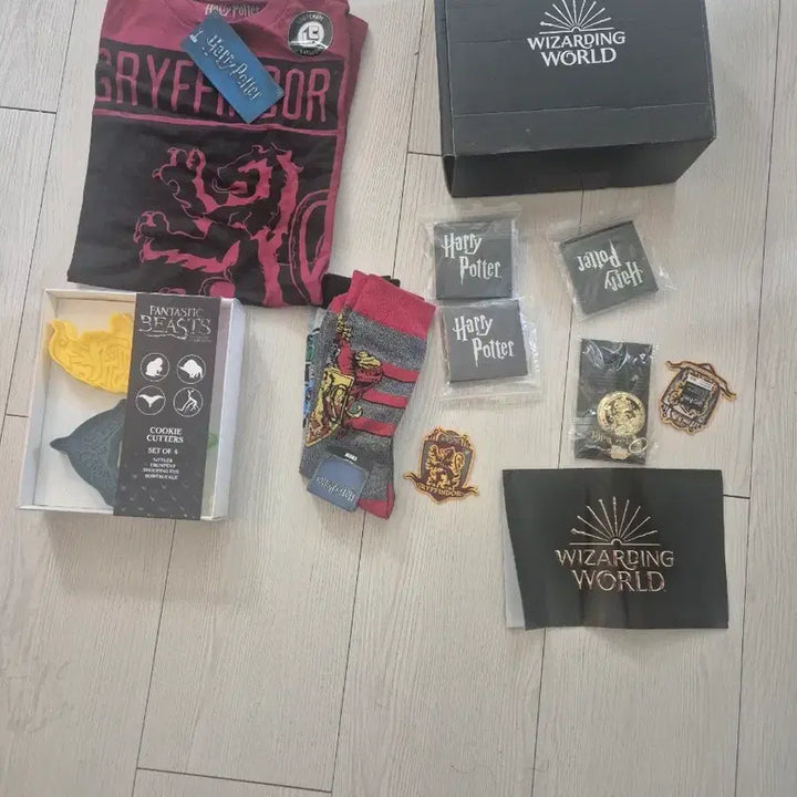 [BUNJANG] Harry Potter Gryffindor T-Shirt Size S / 해리포터 기숙사 굿즈  그리핀도르트 (티셔츠 s사이즈)