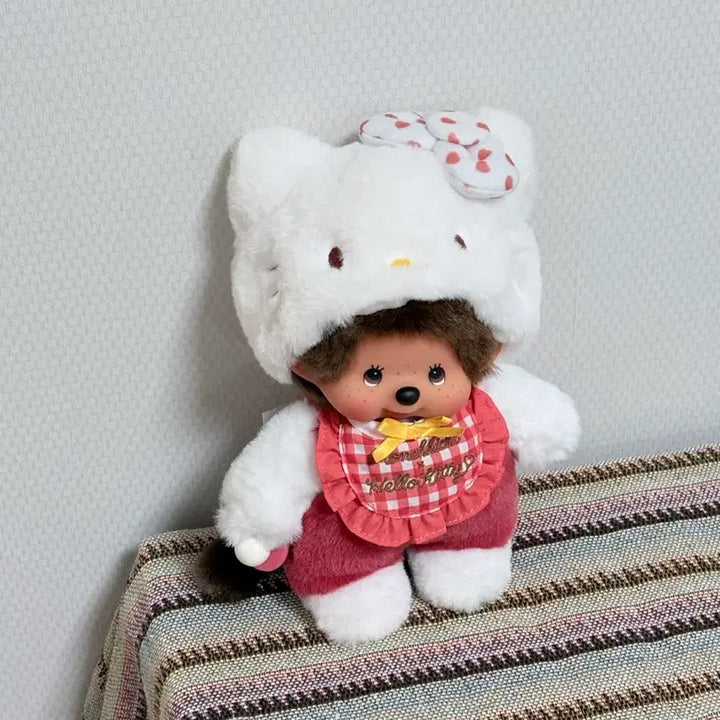 [BUNJANG] Monchhichi Hello Kitty Gingham Check S Doll / 몬치치 헬로키티 깅엄 체크 S 인형