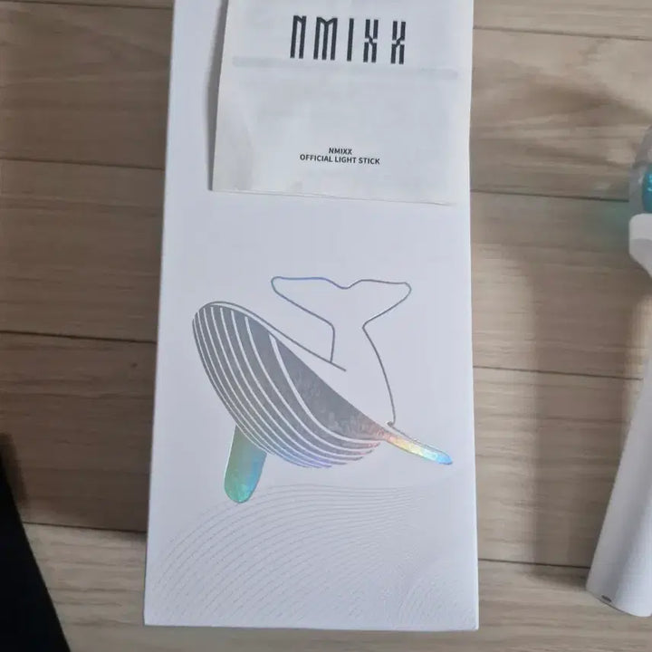 [BUNJANG] NMIXX Official Lightstick Ver. 1 / 엔믹스 응원본 1 양도
