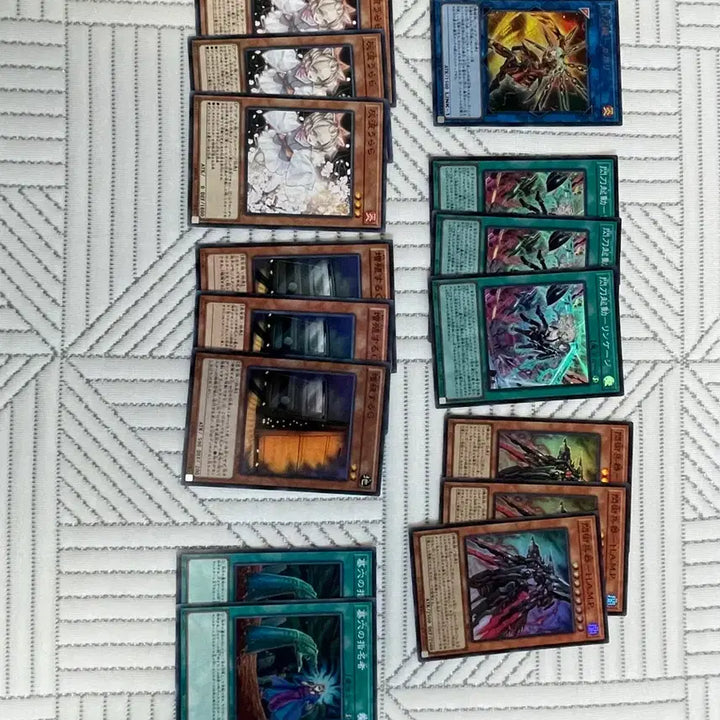 [BUNJANG] Yu-Gi-Oh! Sky Striker Deck + 3 Types of Protectors / 유희왕 섬도희덱+프로텍터3종