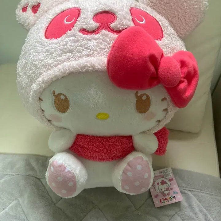 [BUNJANG] Sanrio Panda Hello Kitty Large Mascot Prize Plush / 산리오 판다 헬로키티 대형 마스코트 프라이즈