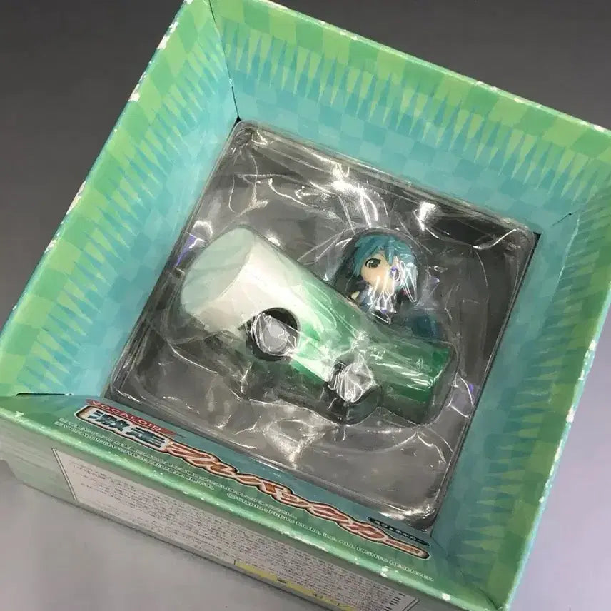 [BUNJANG] Hatsune Miku Nendoroid Figure (Sealed) / 미쿠 파 넨도로이드 피규어 미개봉