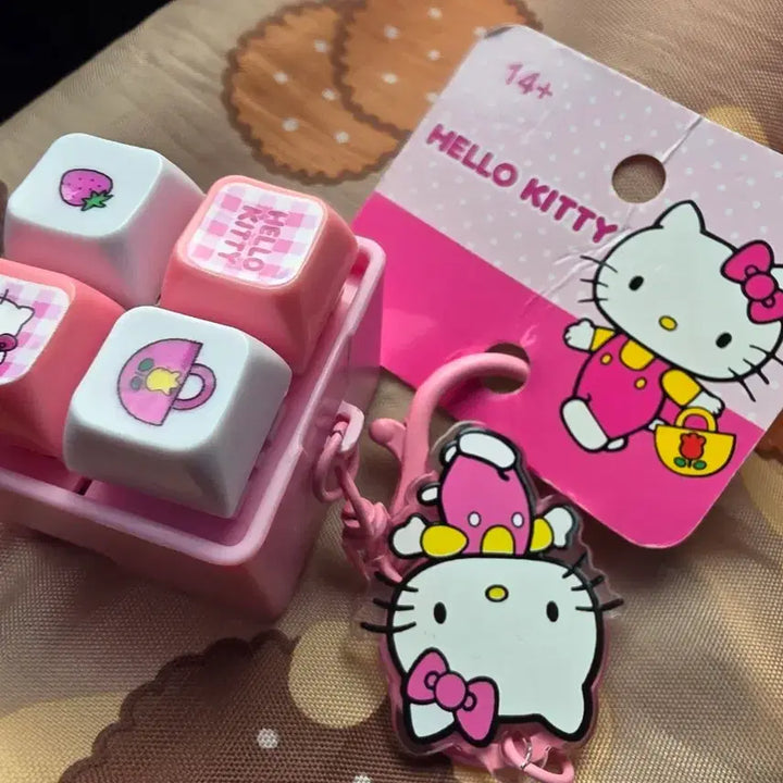 [BUNJANG] Pink Hello Kitty Keycap Set / 핑크 헬로 키티 키캡