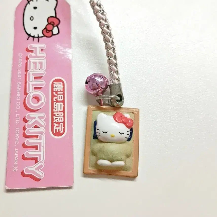 [BUNJANG] Sanrio Hello Kitty "Classic Sand Bath" Strap (2001) / 고전 모래찜질 키티스트랩