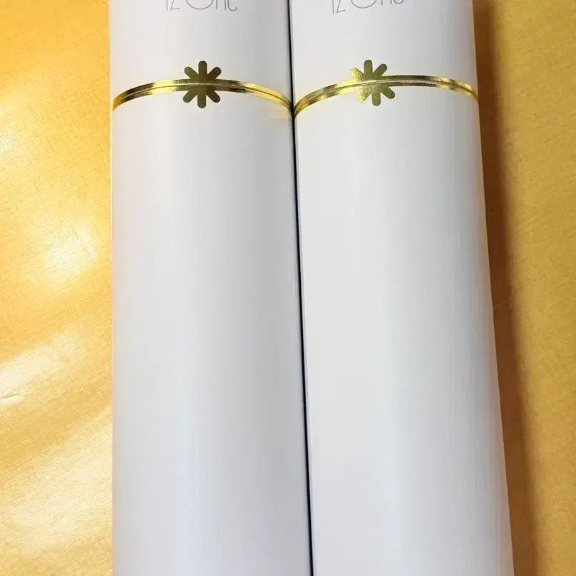 [BUNJANG] IZ*ONE Official Lightstick / 아이즈원 응원봉 양도해요!!