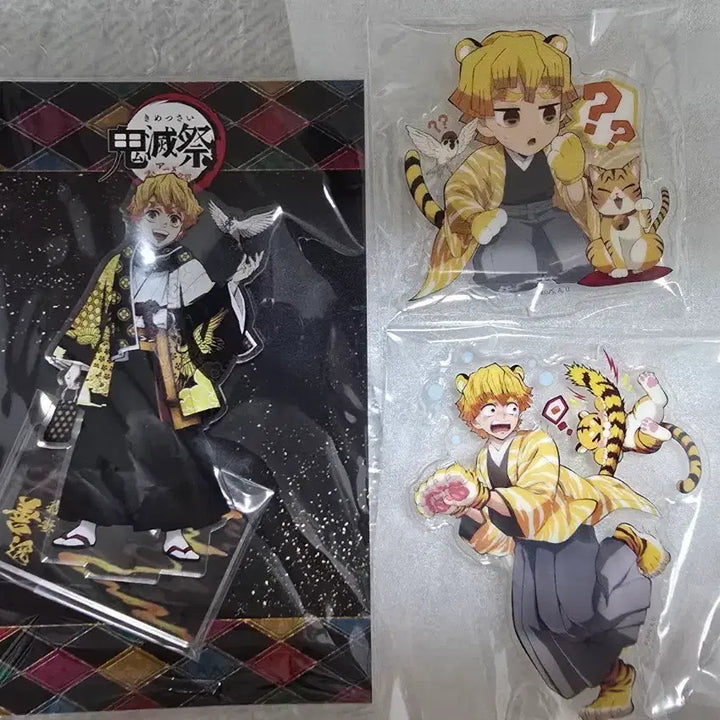 [BUNJANG] Demon Slayer Zenitsu Kimetsuzai &amp; Tiger Acrylic Bundle / 귀멸 젠이츠 귀멸제+호랑이 아크릴 일괄