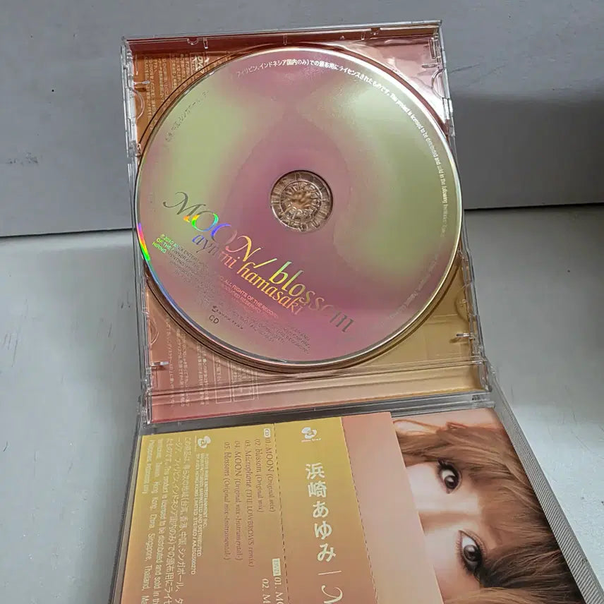 [BUNJANG] Hamasaki Ayumi MOON / blossom CD+DVD / 하마사키 아유미 Hamasaki Ayumi  MOON / blossom CD+DVD