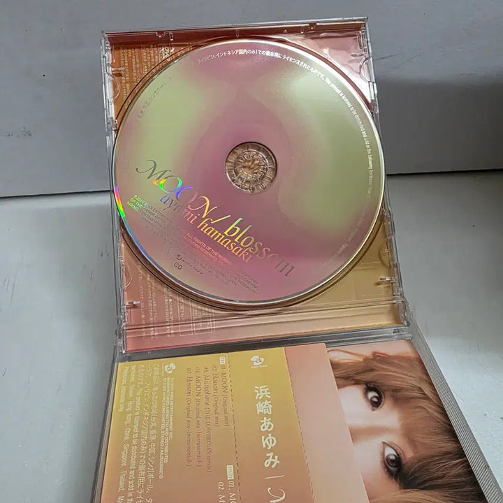 [BUNJANG] Hamasaki Ayumi MOON / blossom CD+DVD / 하마사키 아유미 Hamasaki Ayumi  MOON / blossom CD+DVD