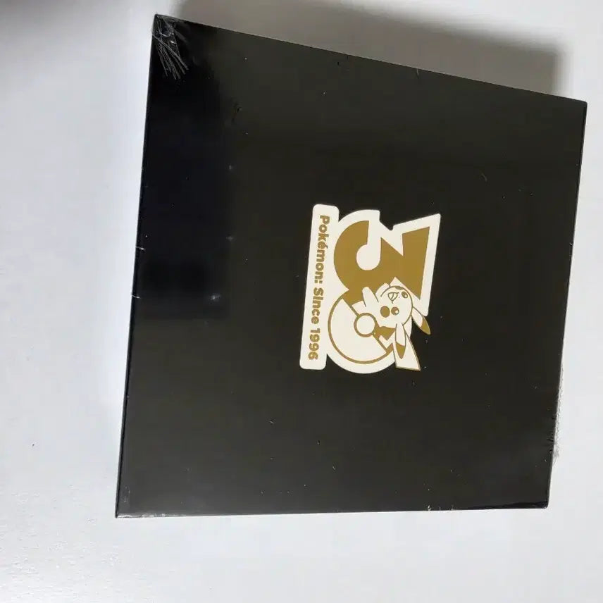 [BUNJANG] Pokemon 30th Anniversary Badge August / 미개봉 포켓몬 30주년 기념 뱃지 8월