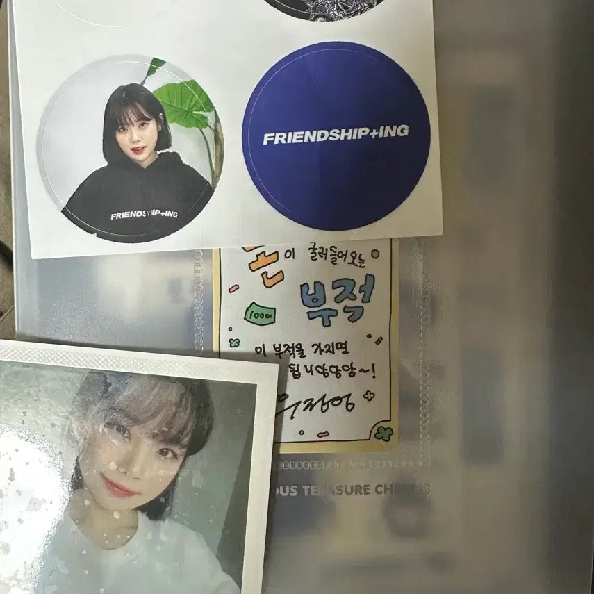 [BUNJANG] Woojunging Polaroid Sticker / 우정잉 굿즈