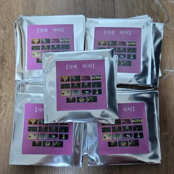 [BUNJANG] Oshi no Ko 15-Type Random Photocard Set (3 Cards) / 최애의아이 15종 랜덤 포토카드 3장