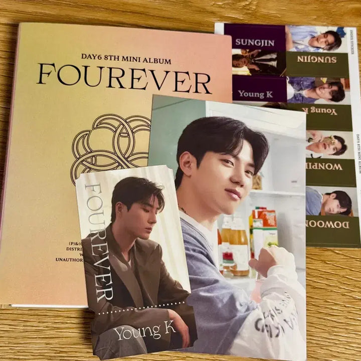 [BUNJANG] DAY6 Forever &amp; Band-Aid 2 Type Set with Photocard / [포카 포함] DAY6 포에버, 밴드에이드 2종 세트