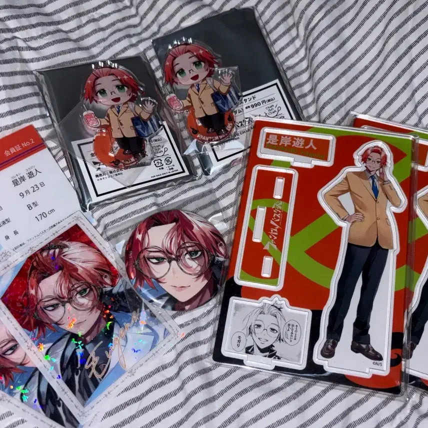 [BUNJANG] Phantom Busters Eugene Original Drawing Diorama Acrylic Badge &amp; Clear Card Set / 팬텀버스터즈 유진 원화 디오라마 아크릴 뱃지 클리어카드