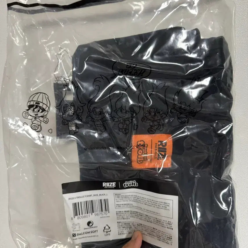 [BUNJANG] RIIZE Troll T-shirt Black L / 라이즈 트롤 티셔츠 블랙 L 미사용품